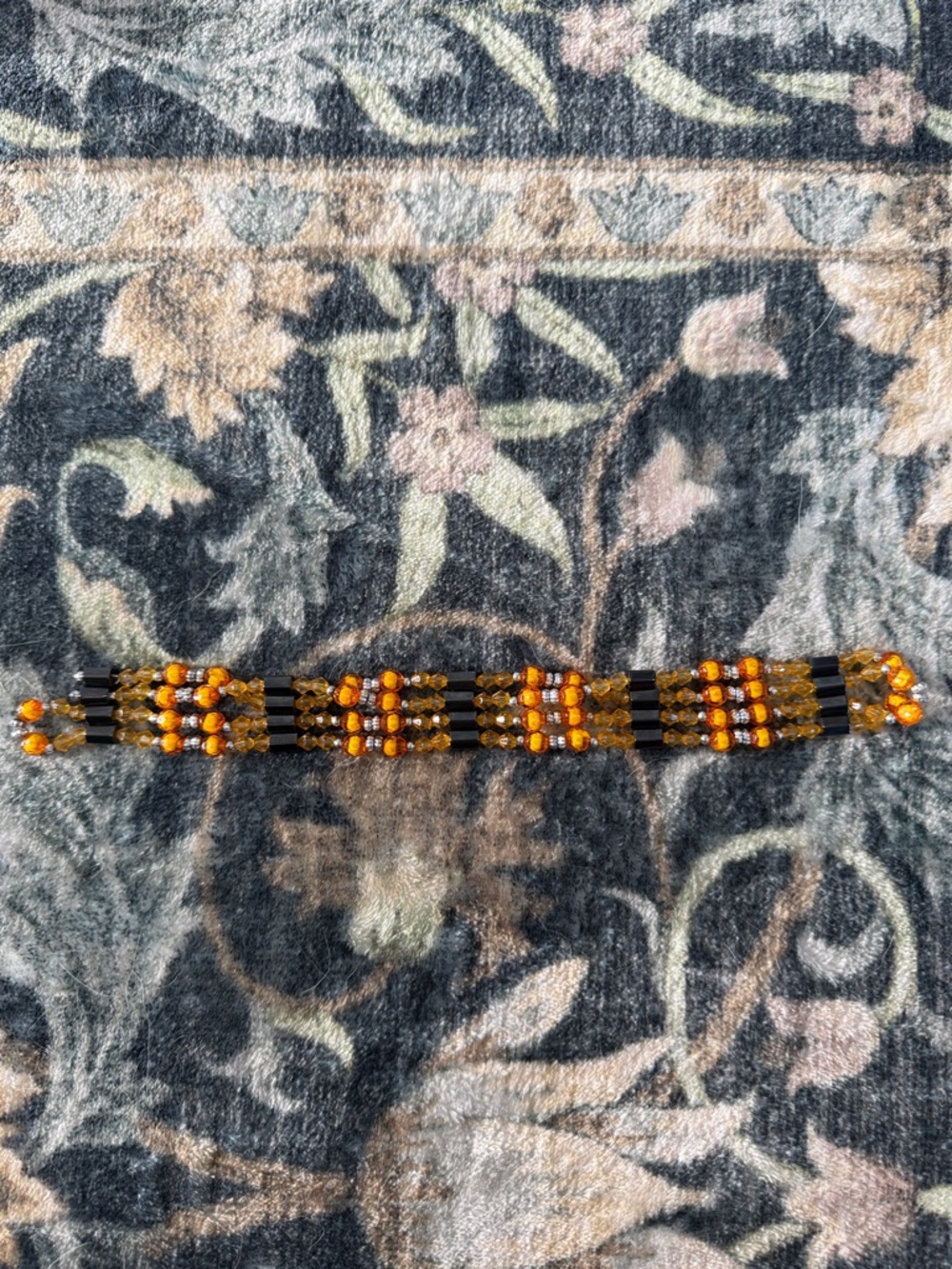 Handmade Magnetic Amber and Black Beaded Bracelet - Women Jewelry